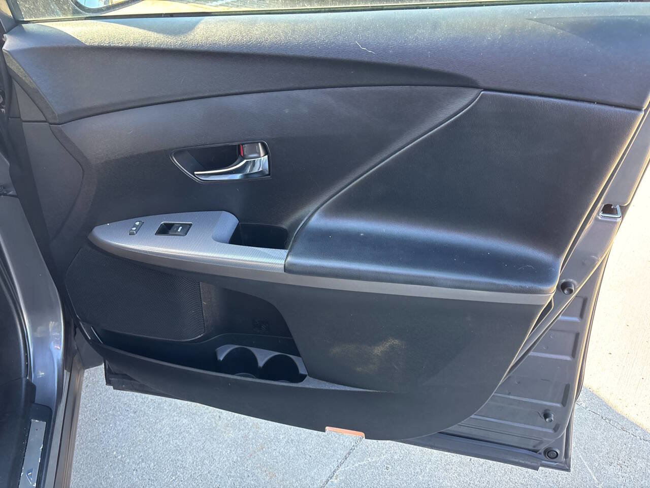 Used 2015 Toyota Venza LE AWD/4WD image 19