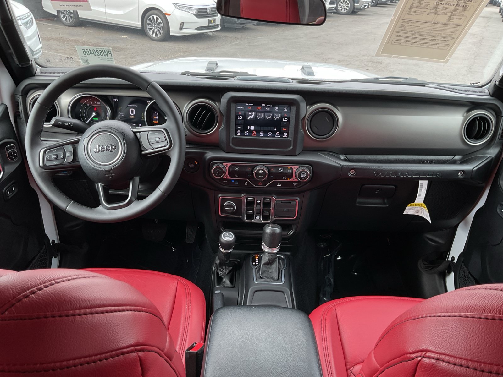 Used 2023 Jeep Wrangler Unlimited w/ Convenience Group AWD/4WD image 17
