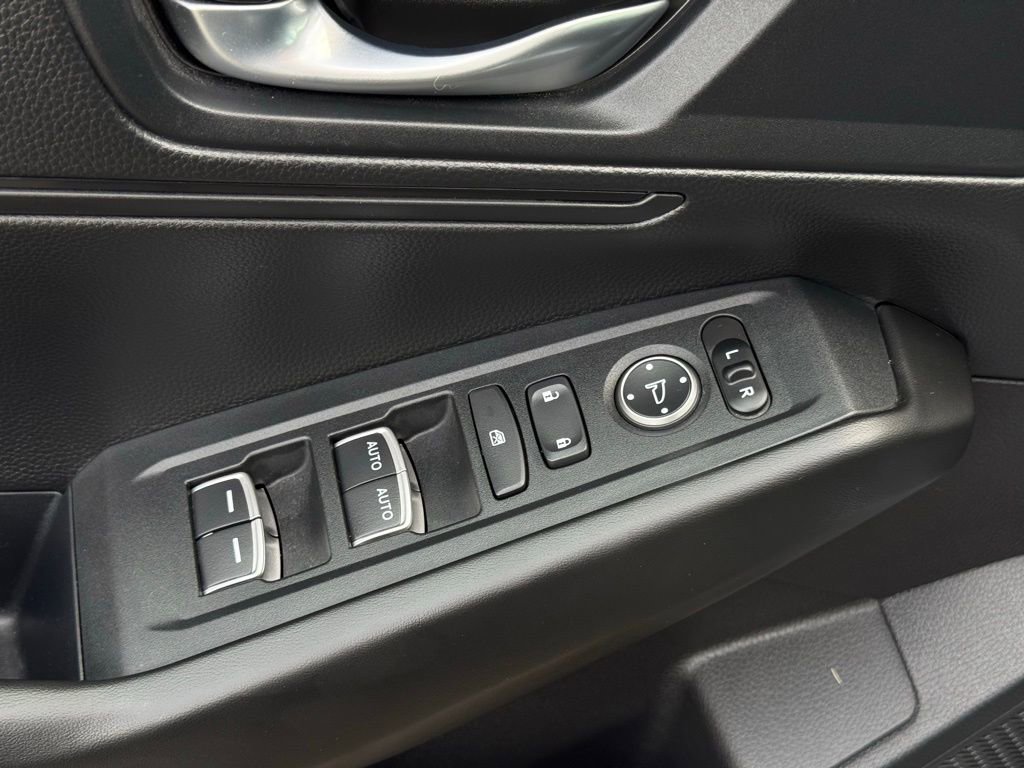 Used 2023 Honda Accord LX image 19