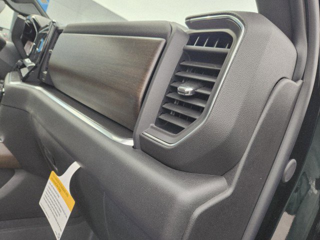 New 2026 Chevrolet Silverado 3500 High Country w/ High Country Premium Package image 15