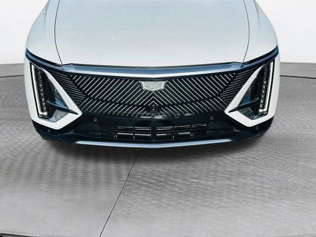New 2026 Cadillac Lyriq Premium Luxury w/ LPO, Premium Carpet Package image 9