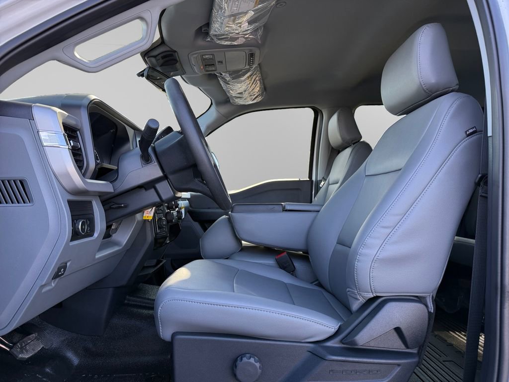 New 2026 Ford F350 XL w/ XL Chrome Package image 13