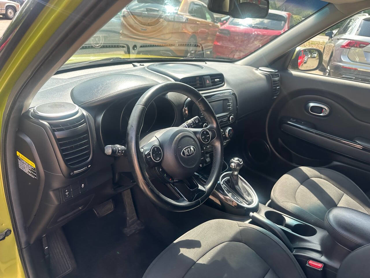 Used 2015 Kia Soul ! image 17