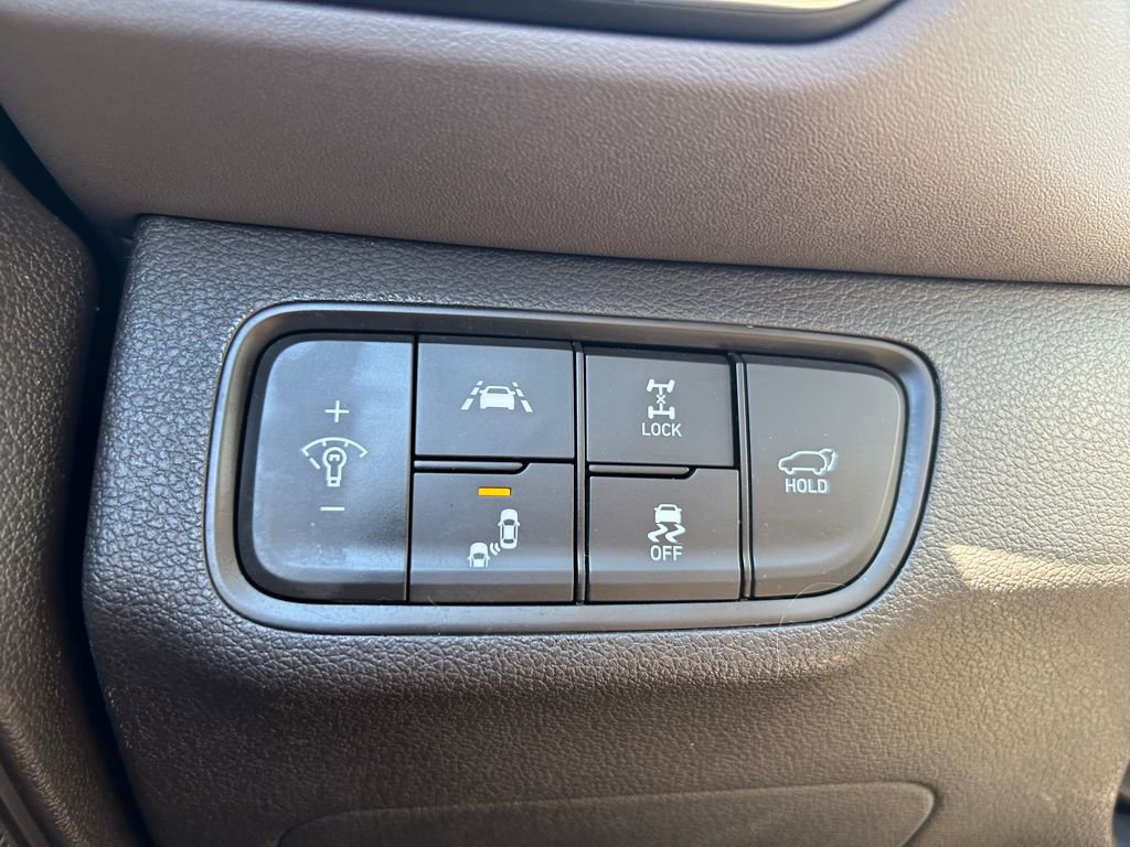 Used 2019 Hyundai Santa Fe Limited image 19