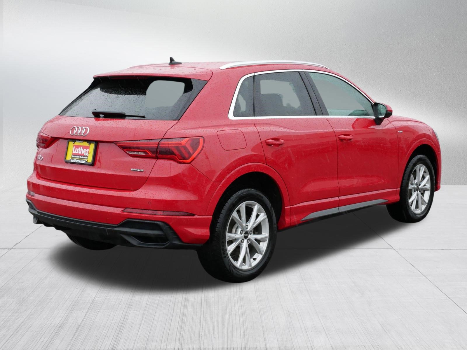 Used 2025 Audi Q3 2.0T Premium image 7