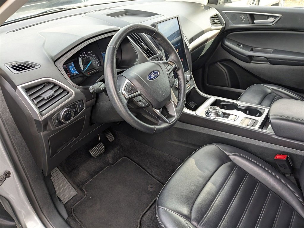 Used 2024 Ford Edge SEL image 20