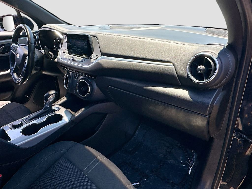 Used 2020 Chevrolet Blazer LT FWD image 27