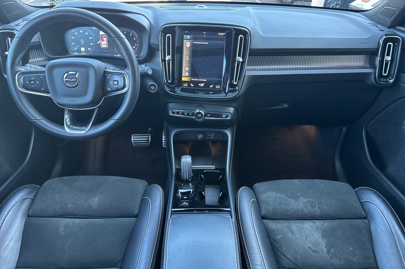Used 2022 Volvo XC40 T5 R-Design w/ Advanced Package AWD/4WD image 13