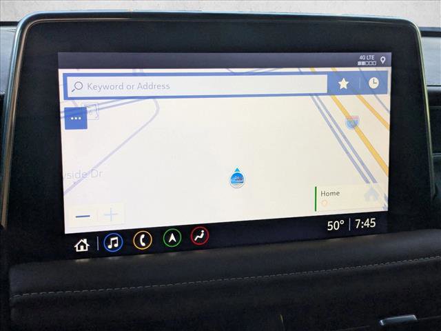 Used 2021 Chevrolet Suburban High Country w/ Premium Package image 8