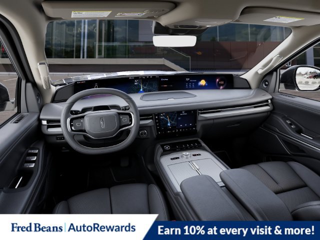 New 2027 Lincoln Navigator Reserve AWD/4WD image 12