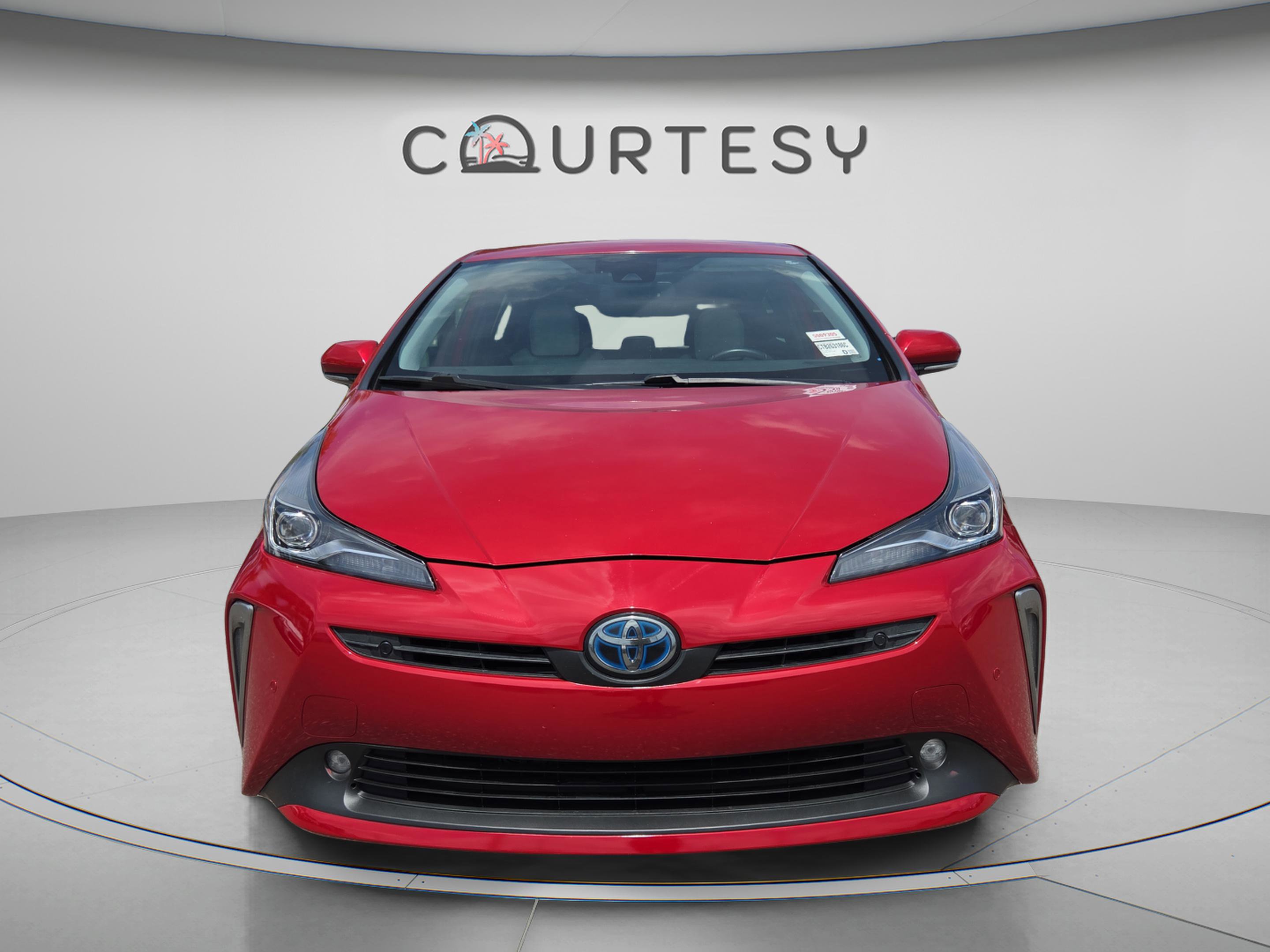 Used 2022 Toyota Prius XLE FWD image 8