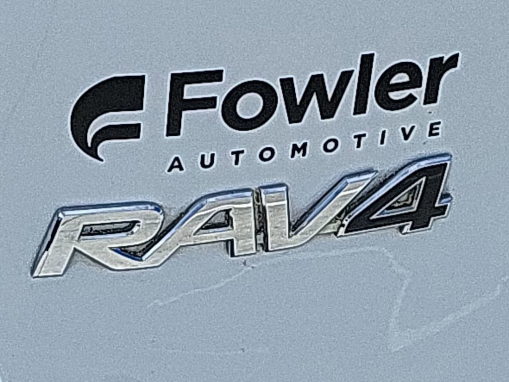 Used 2023 Toyota RAV4 LE image 37