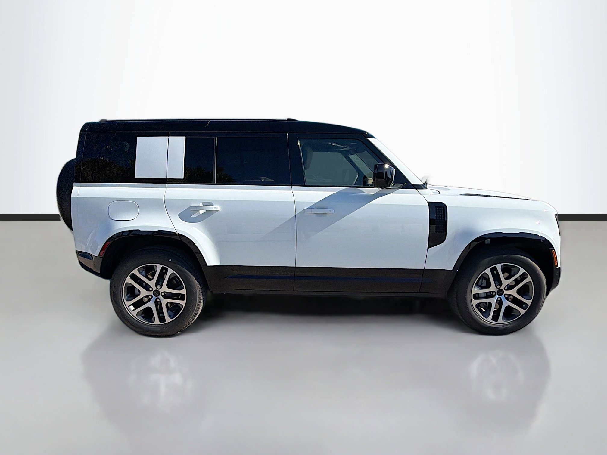 New 2026 Land Rover Defender 110 X-Dynamic SE image 6