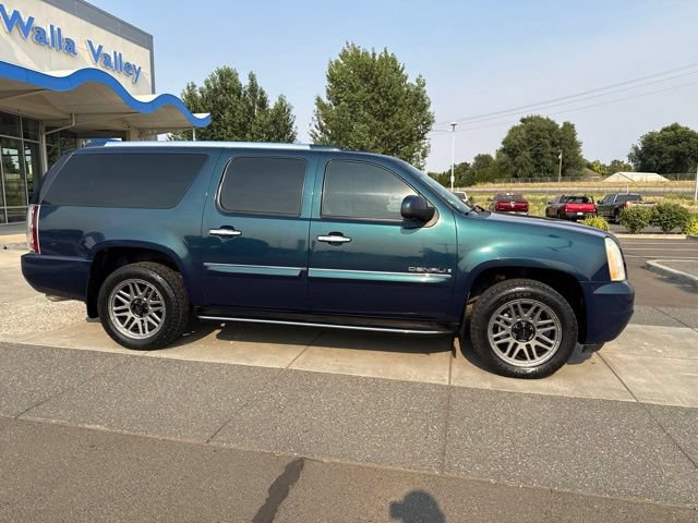 Used 2007 GMC Yukon XL Denali AWD/4WD image 3