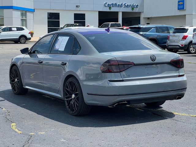 Used 2018 Volkswagen Passat 3.6 FWD image 9