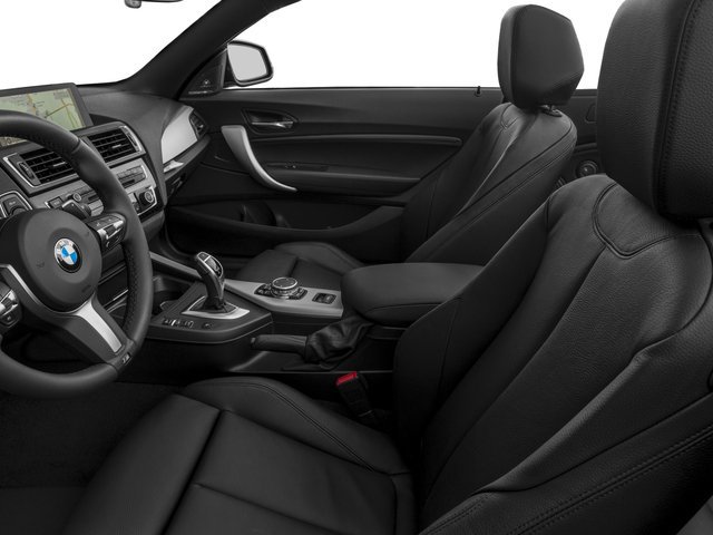 Used 2016 BMW M235i Convertible image 9