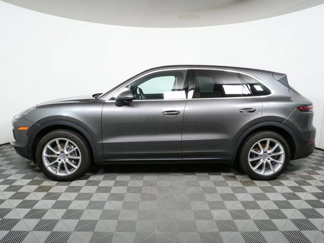 Used 2020 Porsche Cayenne AWD w/ Premium Package Plus image 2
