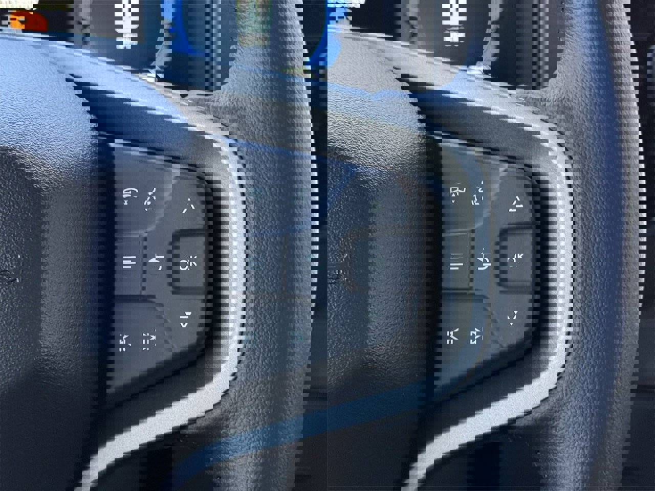 New 2025 Ford Bronco Badlands image 38