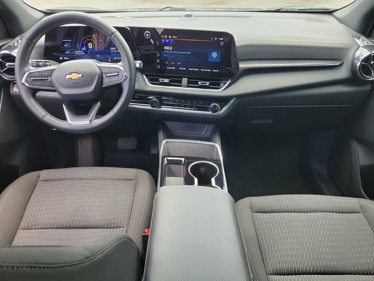 Used 2025 Chevrolet Equinox LT image 11