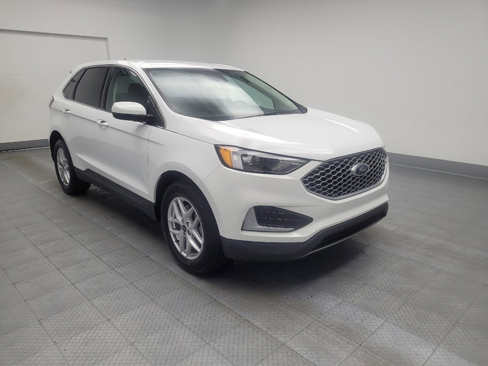 Used 2024 Ford Edge SEL image 13