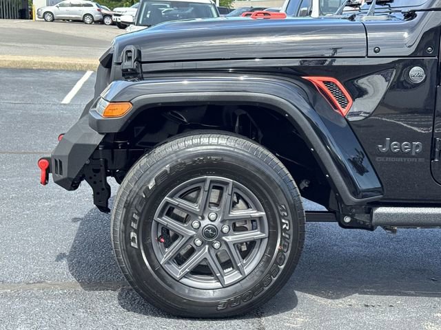 Used 2024 Jeep Gladiator Sport AWD/4WD image 22