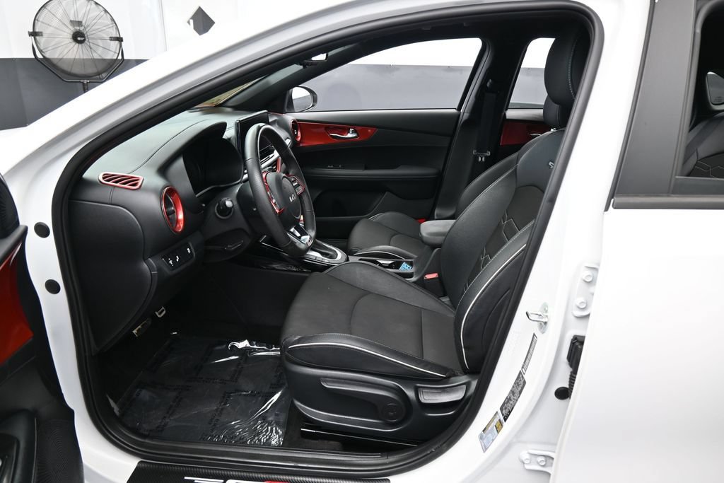 Used 2024 Kia Forte GT-Line FWD image 10
