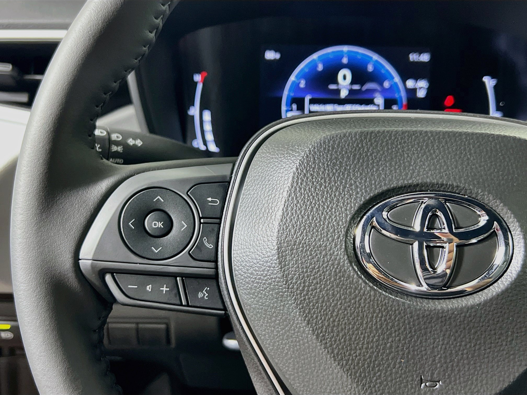New 2026 Toyota Corolla SE FWD image 17