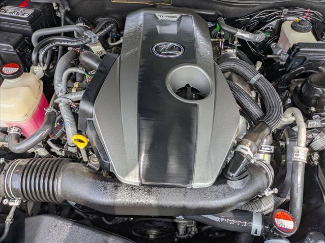 Used 2016 Lexus RC 200t RWD image 22