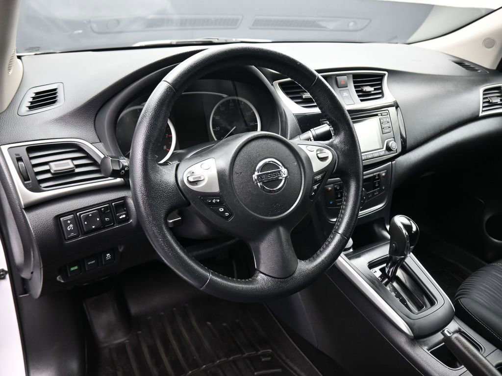 Used 2018 Nissan Sentra SV image 12