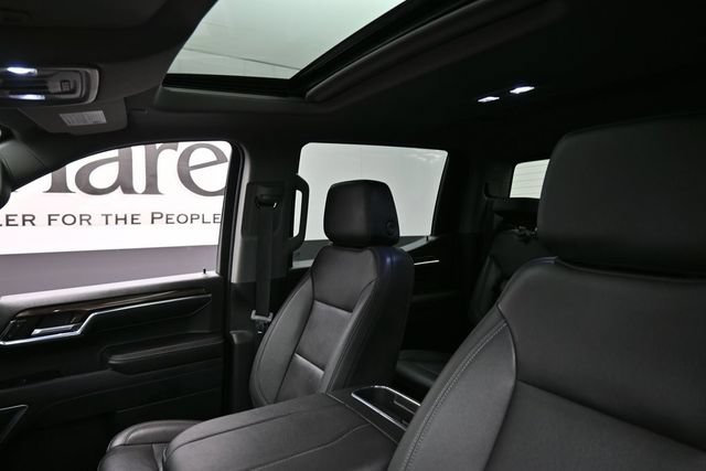 Used 2023 Chevrolet Silverado 1500 RST w/ Convenience Package II AWD/4WD image 17