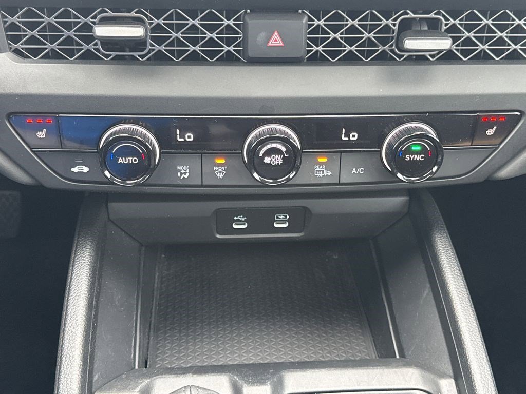 Certified 2024 Honda Accord EX image 28