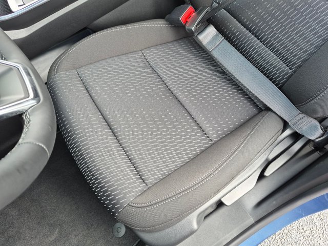 New 2027 Chevrolet Equinox LT FWD image 4