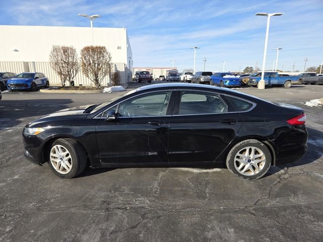 Used 2016 Ford Fusion SE w/ Equipment Group 202A image 21