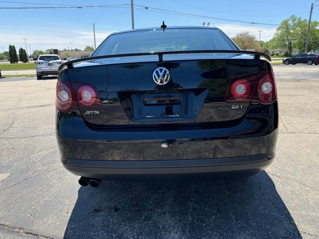 Used 2008 Volkswagen Jetta Wolfsburg Edition FWD image 4