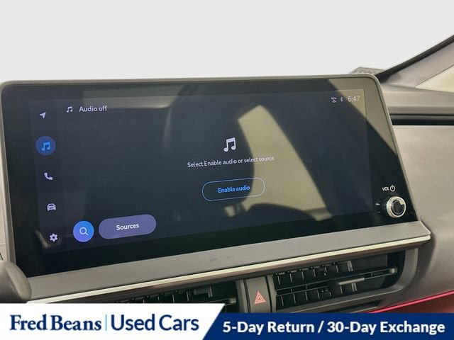 Used 2025 Toyota Prius Plug-In Hybrid FWD image 21