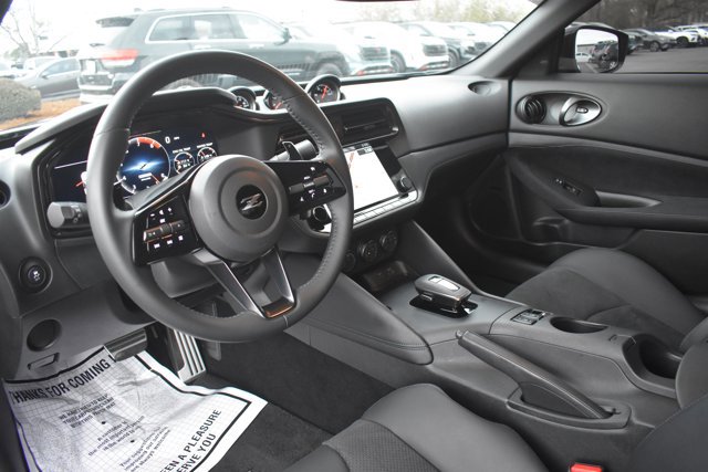 Used 2025 Nissan Z Performance w/ Floor Mat Package image 14