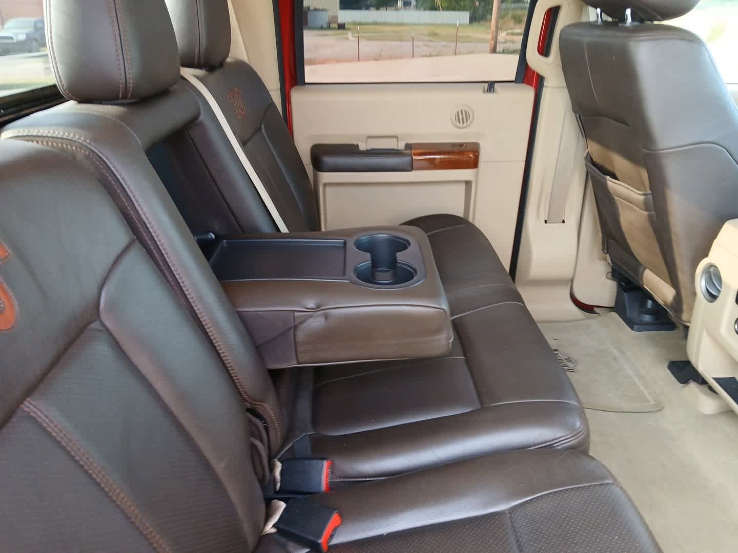 Used 2015 Ford F250 King Ranch w/ FX4 Off-Road Package AWD/4WD image 58