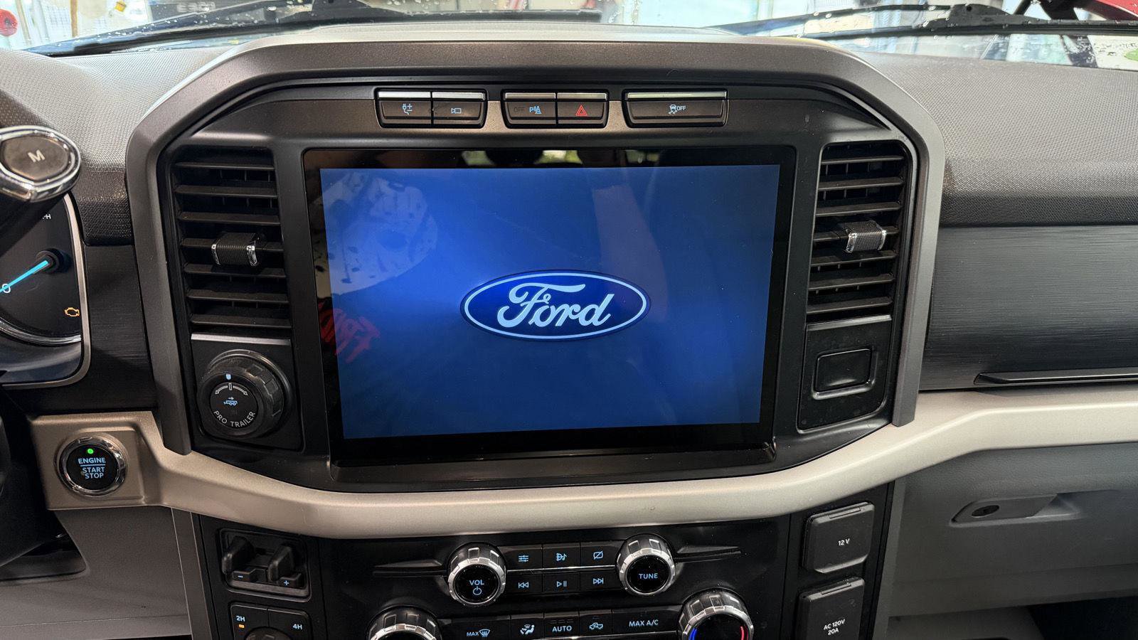 Used 2021 Ford F150 XLT w/ Equipment Group 302A High image 14