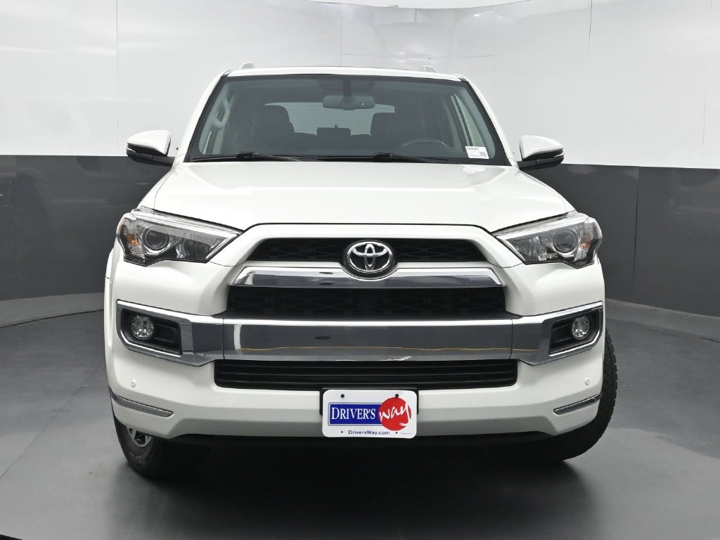Used 2018 Toyota 4Runner Limited AWD/4WD image 40