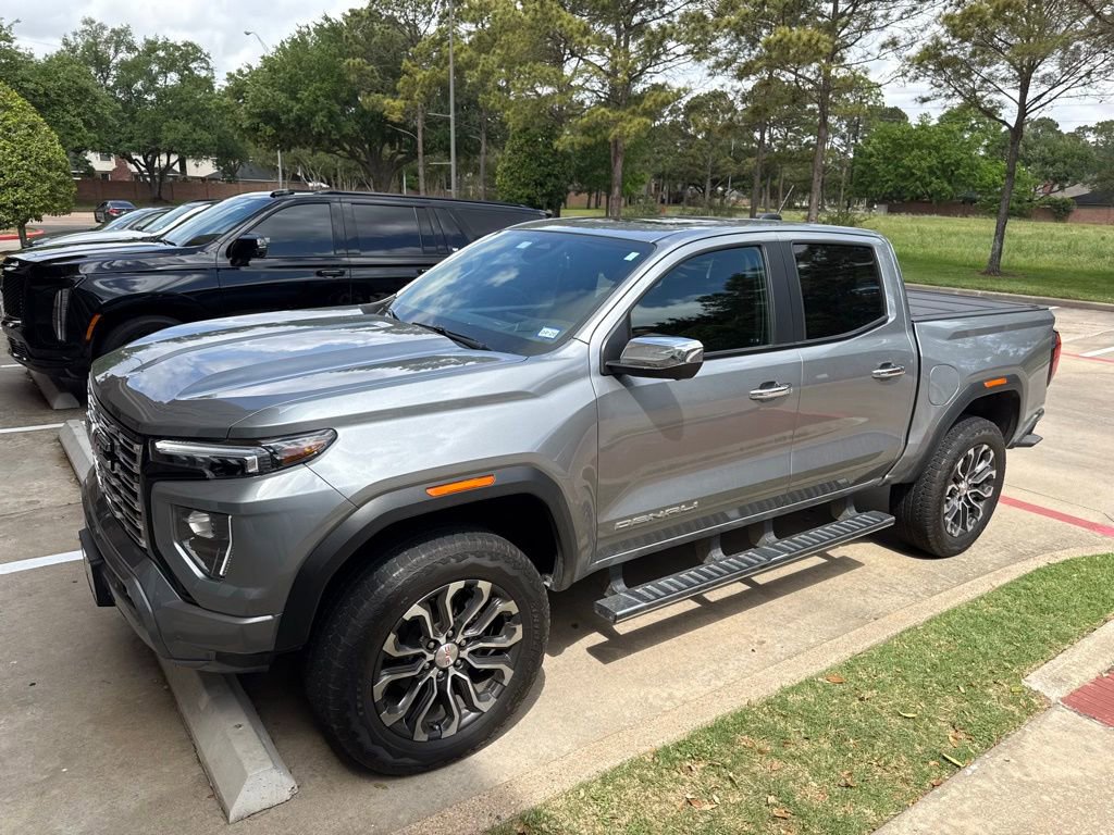 Used 2024 GMC Canyon Denali AWD/4WD image 1