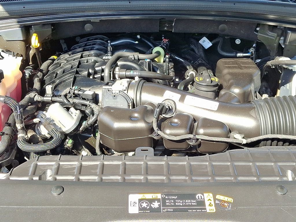 Certified 2024 Jeep Grand Cherokee Altitude AWD/4WD image 29