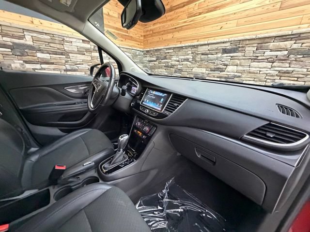 Used 2019 Buick Encore Sport Touring AWD/4WD image 15