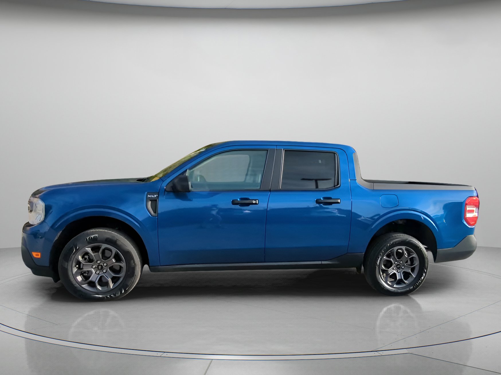 Certified 2024 Ford Maverick XLT FWD image 13