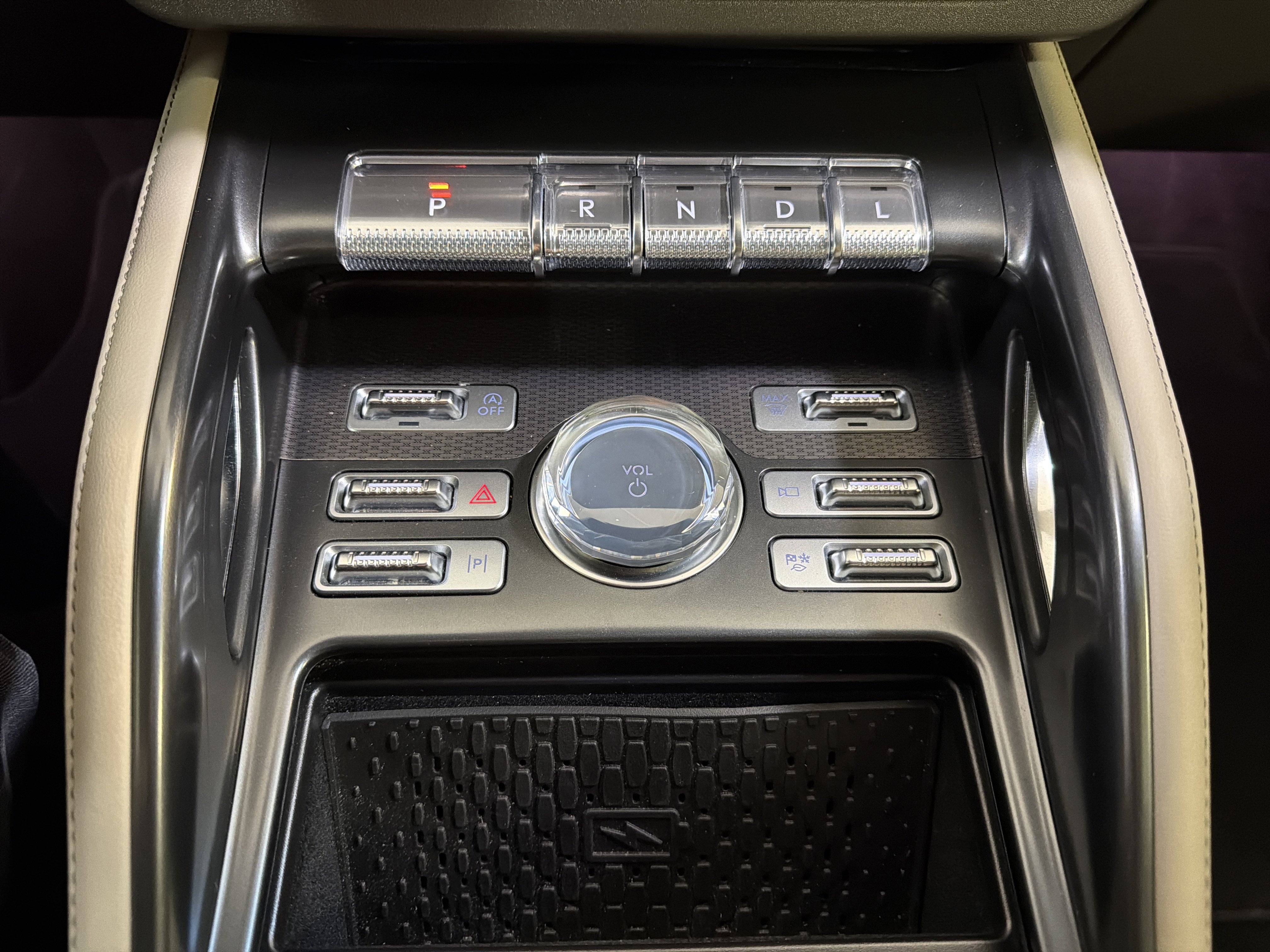 Used 2022 Lincoln Corsair Reserve w/ Equipment Group 201A AWD/4WD image 18
