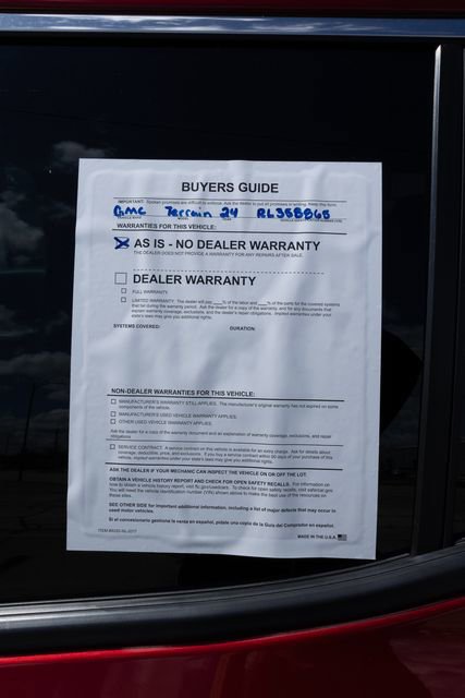 Used 2024 GMC Terrain SLE AWD/4WD image 30