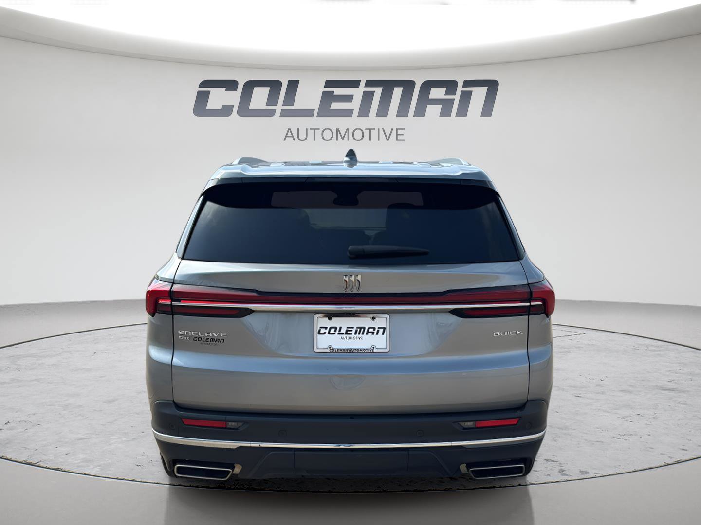 Used 2025 Buick Enclave Preferred image 4