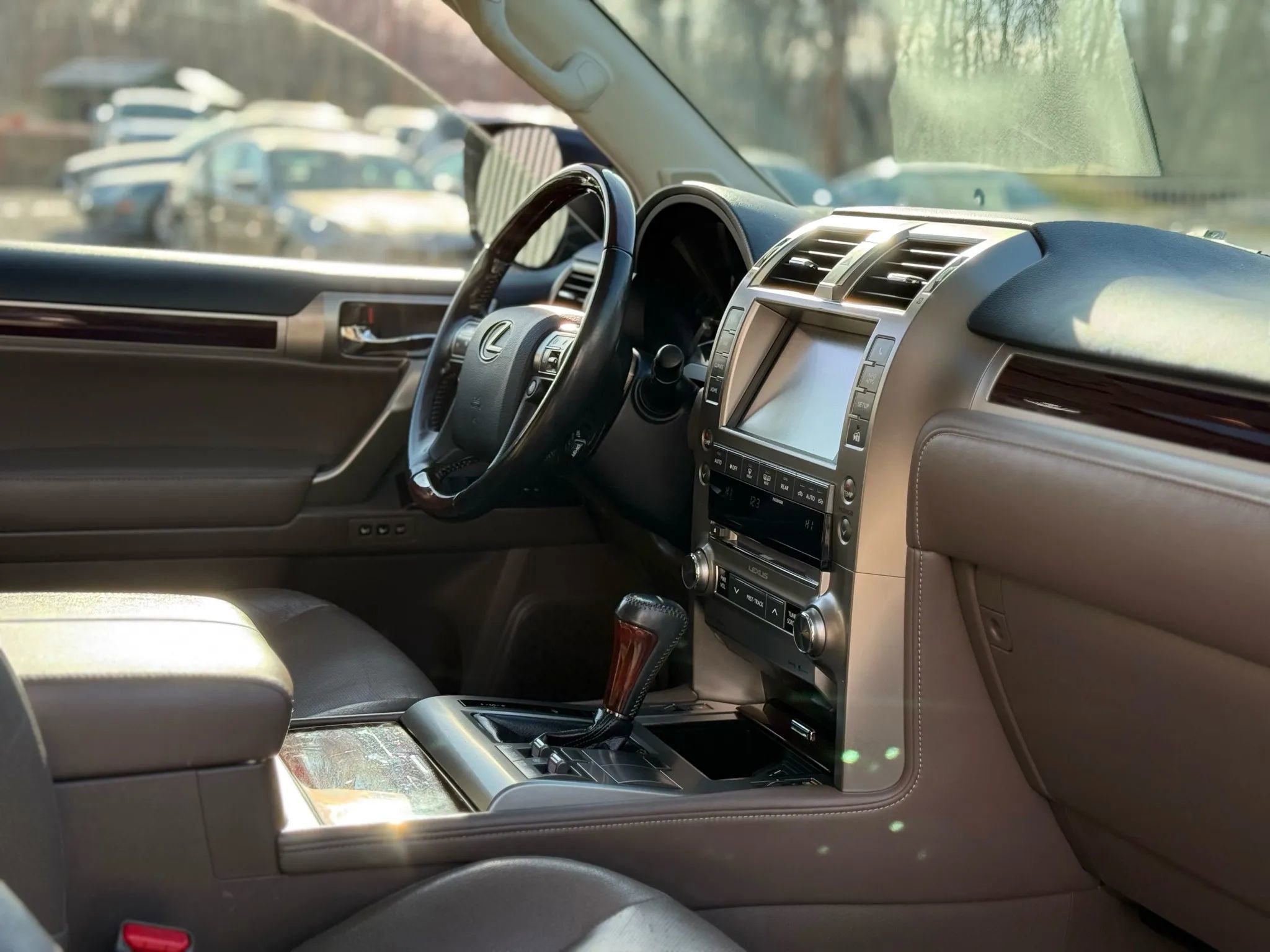 Used 2018 Lexus GX 460 Premium AWD/4WD image 47