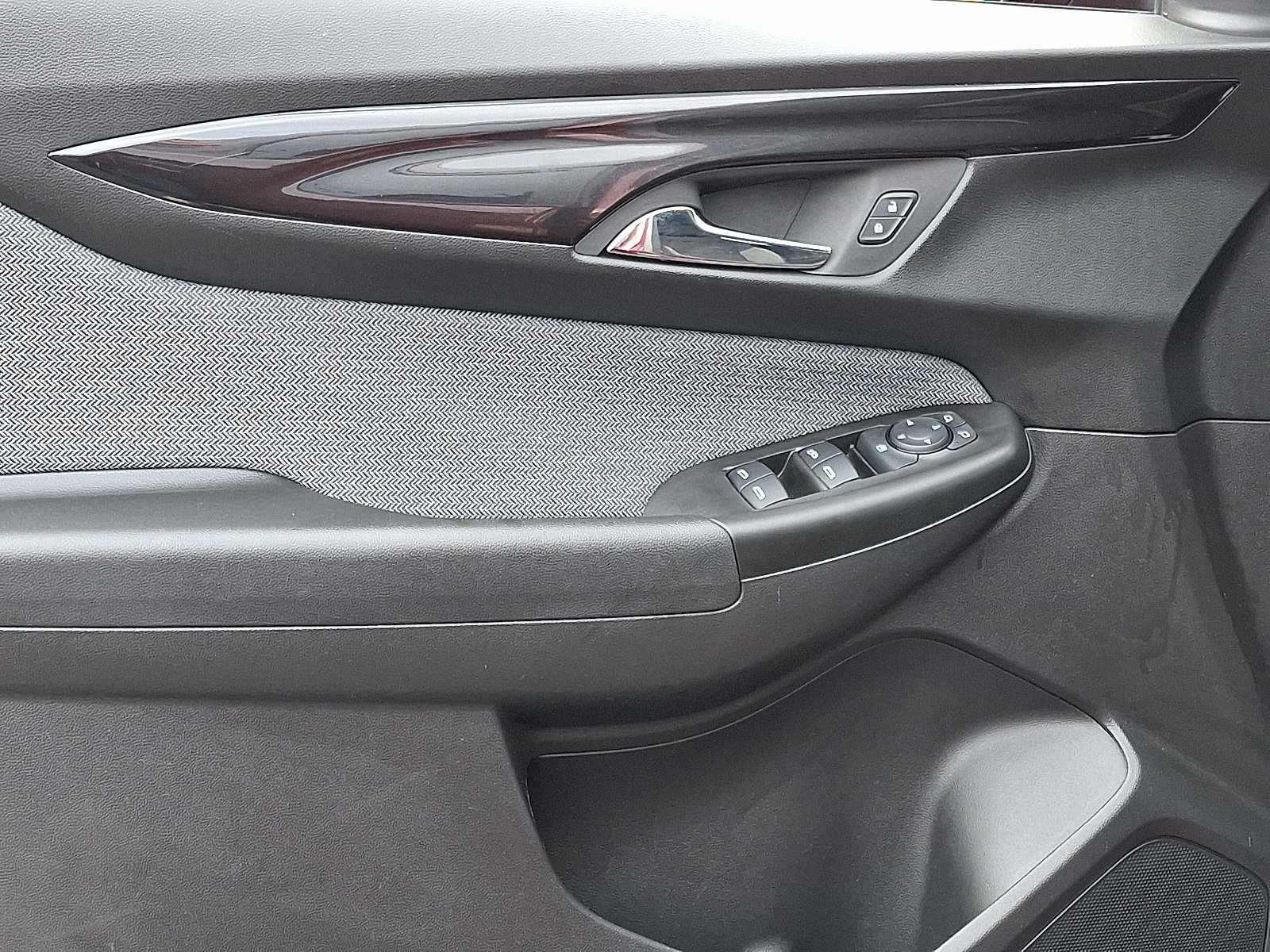 Used 2024 Chevrolet TrailBlazer LT w/ LT Cold Weather Package image 13