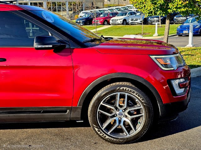 Used 2017 Ford Explorer Sport w/ Equipment Group 401A AWD/4WD image 5
