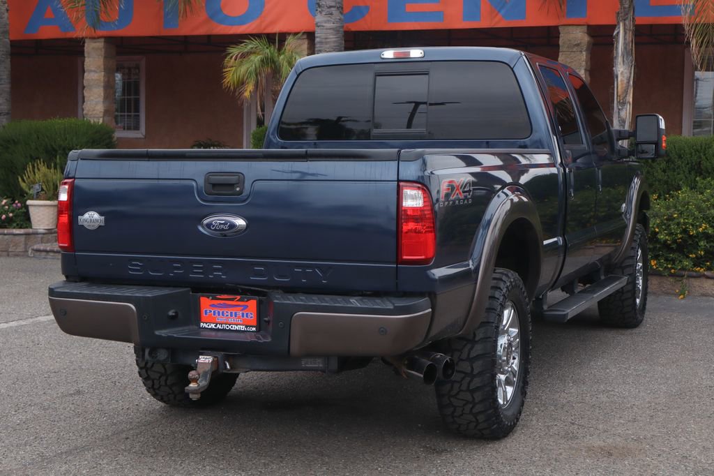 Used 2016 Ford F350 King Ranch w/ King Ranch w/Chrome Package AWD/4WD image 11